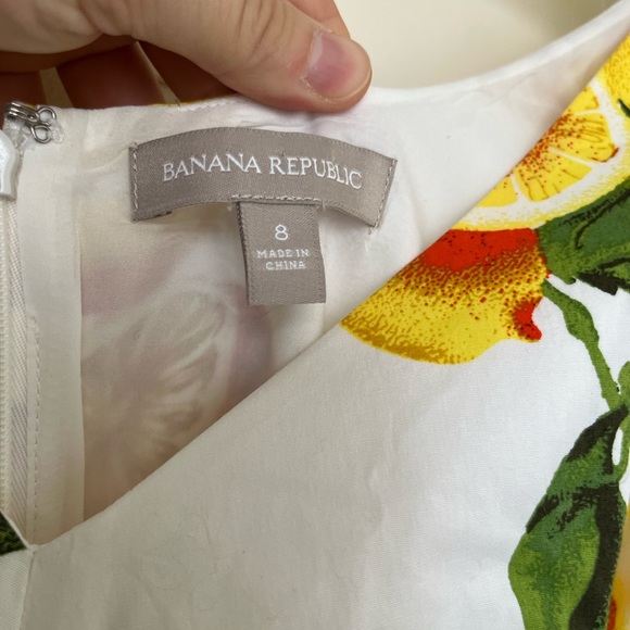 Banana Republic Lemon Print Dress with Pockets - Picture 4 of 8